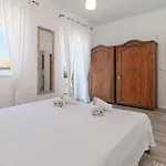 Feriehus 2 Bedroom In Primošten