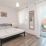 2 Bedroom In Primošten
