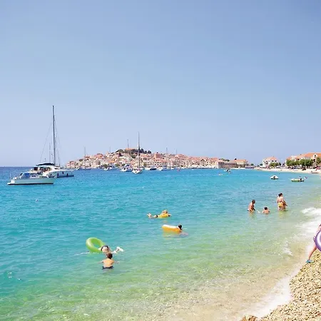 Stunning In With Kitchen 펜션 *