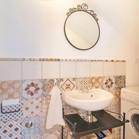 Stunning In With Kitchen *