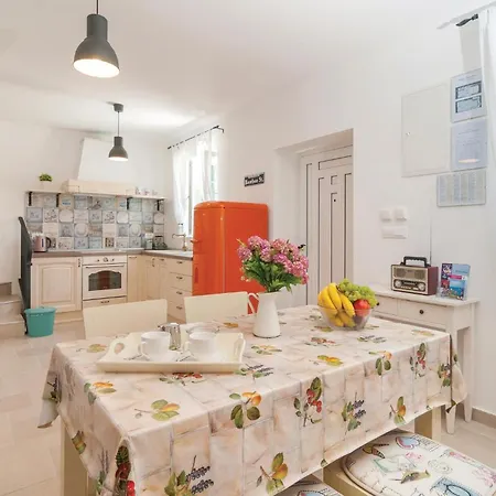 2 Bedroom In Primošten