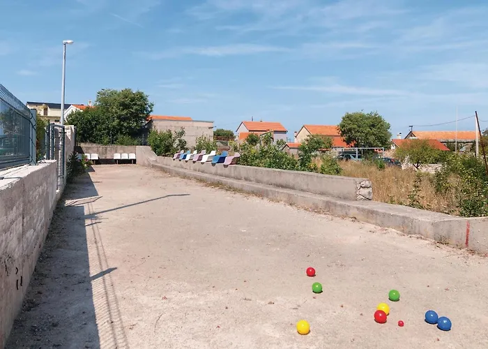 בית נופש Stunning In With Kitchen פרימוסטן