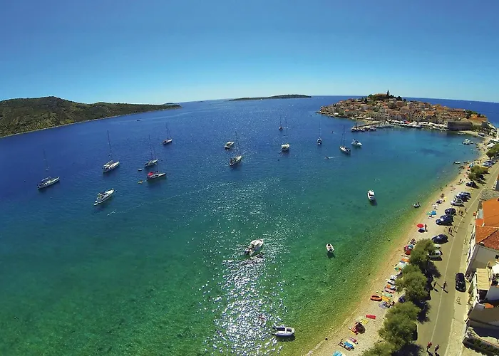 Stunning In With Kitchen *